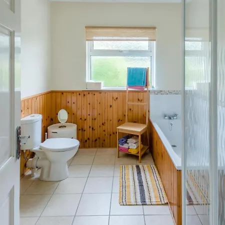 3 Bed In Oc-ii07029 Holiday home Moville